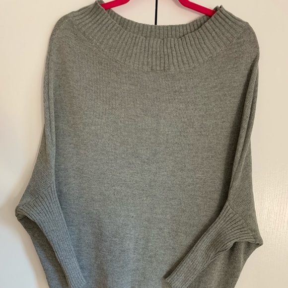 One shoulder loose dress sweater - Picture 2 of 5